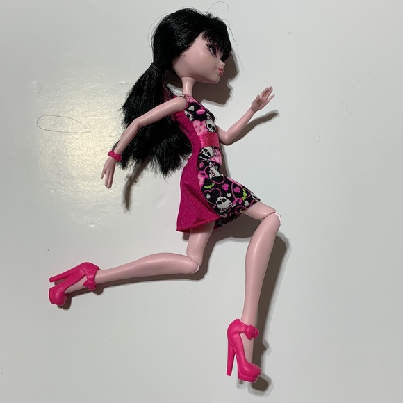Draculaura How Do You Boo? Monster High - Picture 6 of 9
